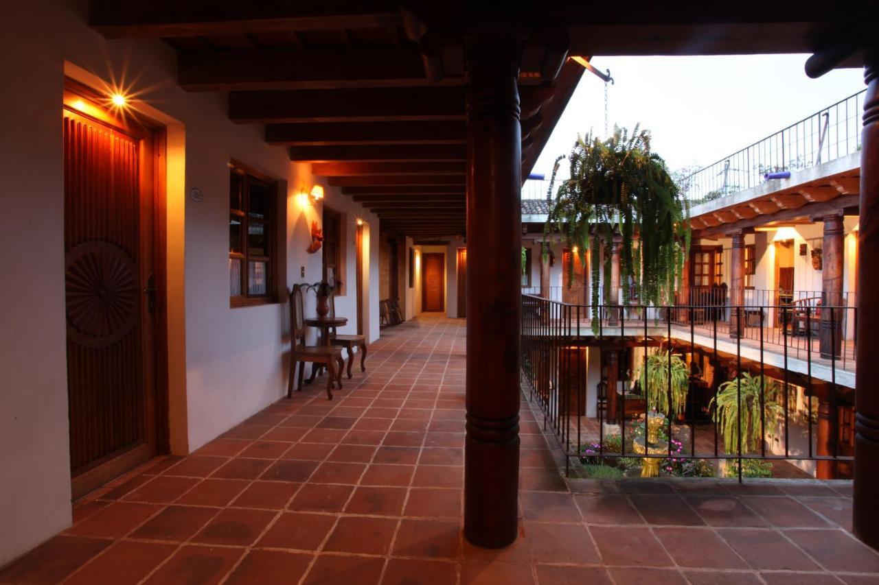 Hotel Candelaria Антигуа-Гватемала Экстерьер фото