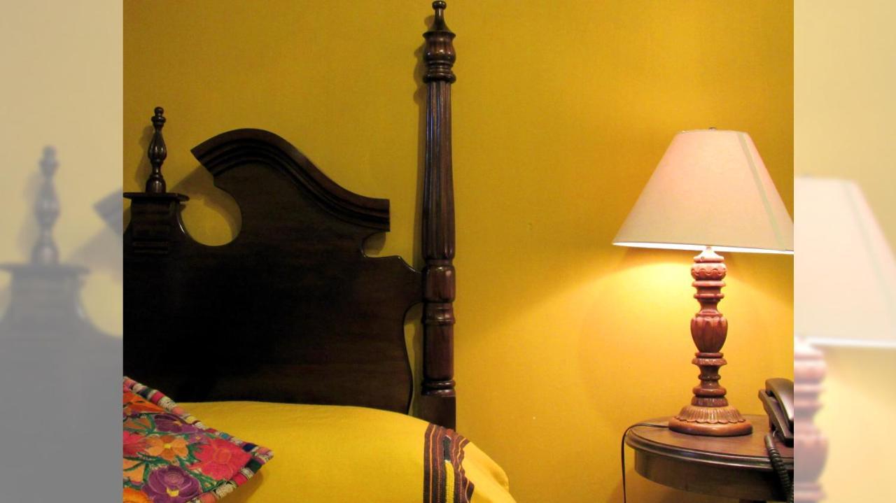 Hotel Candelaria Антигуа-Гватемала Экстерьер фото